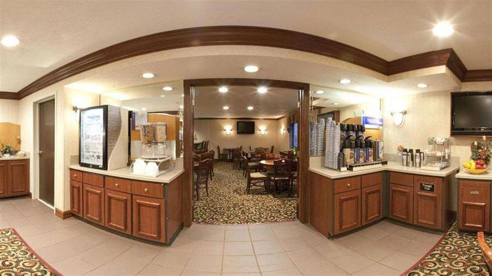 Holiday Inn Express Hotel Fort Campbell-Oak Grove By Ihg Buitenkant foto