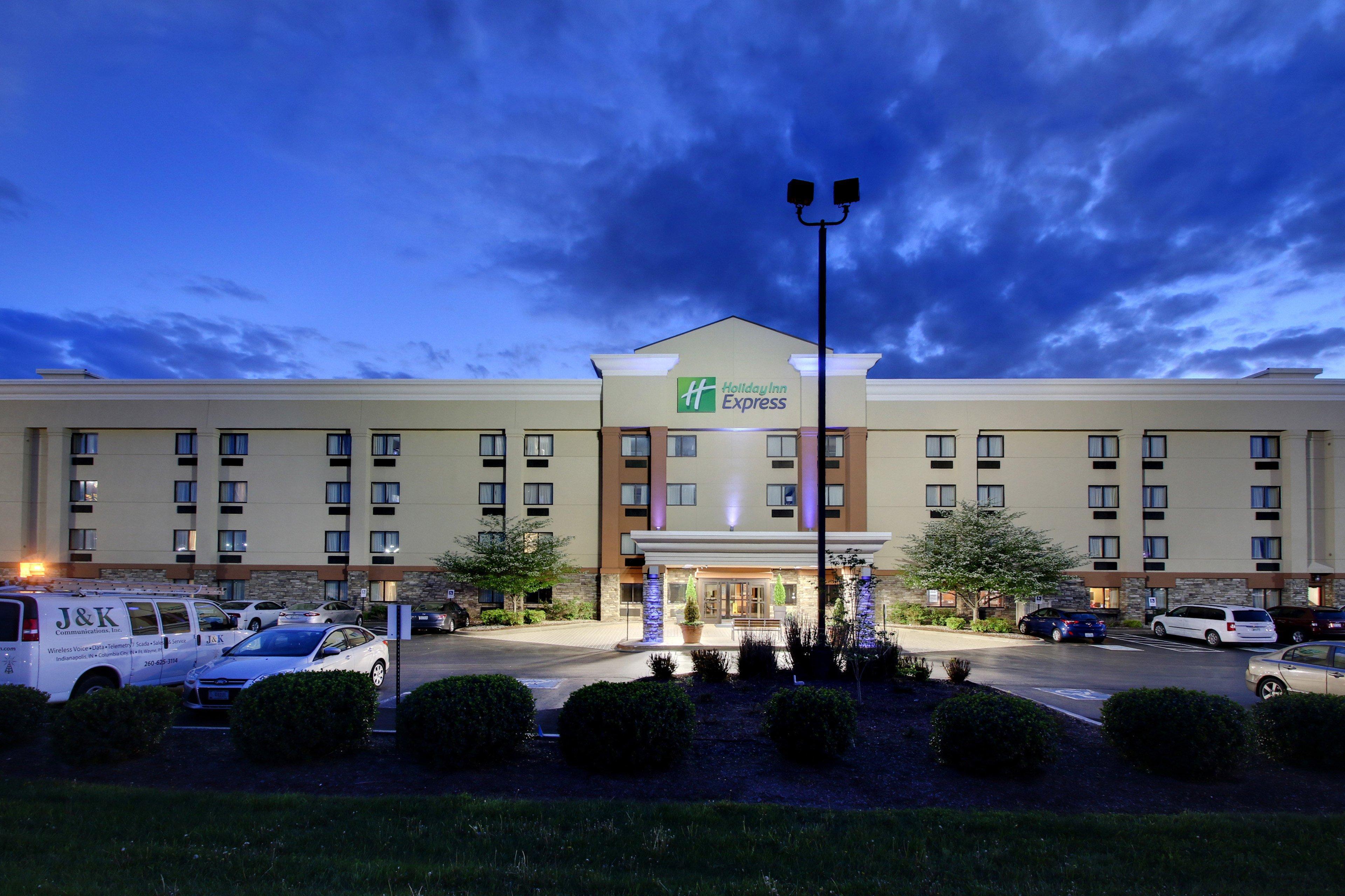 Holiday Inn Express Hotel Fort Campbell-Oak Grove By Ihg Buitenkant foto