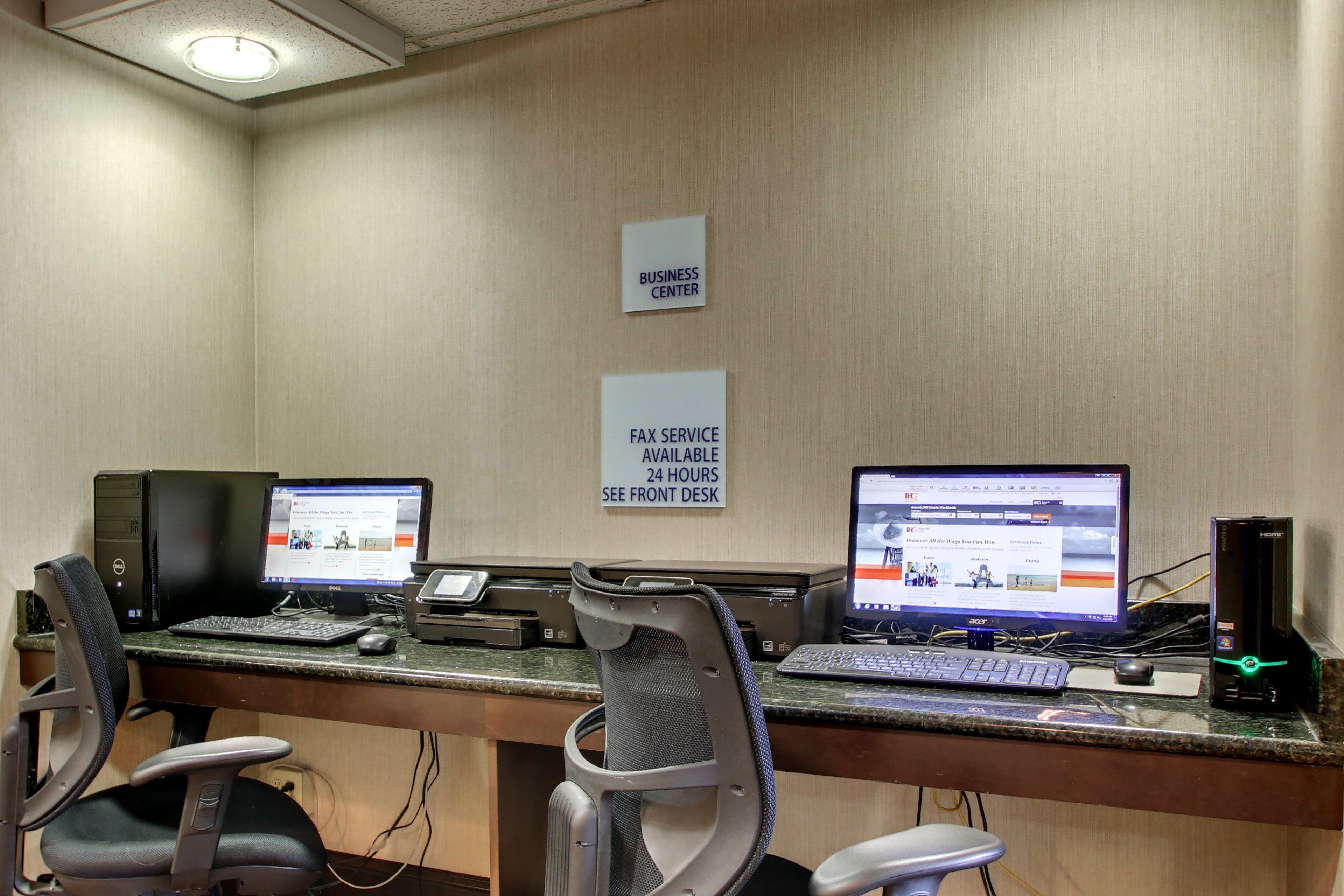 Holiday Inn Express Hotel Fort Campbell-Oak Grove By Ihg Buitenkant foto