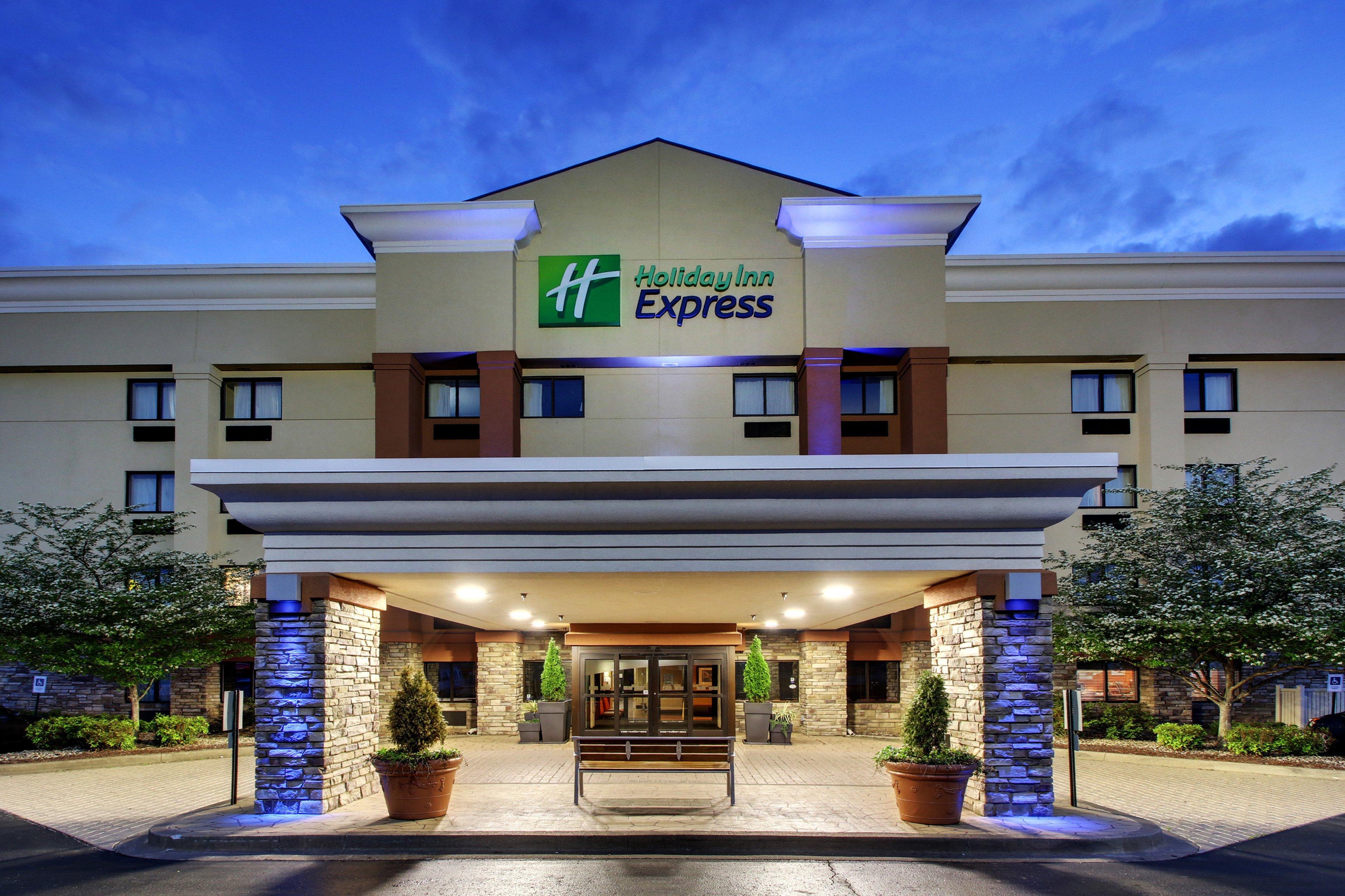 Holiday Inn Express Hotel Fort Campbell-Oak Grove By Ihg Buitenkant foto