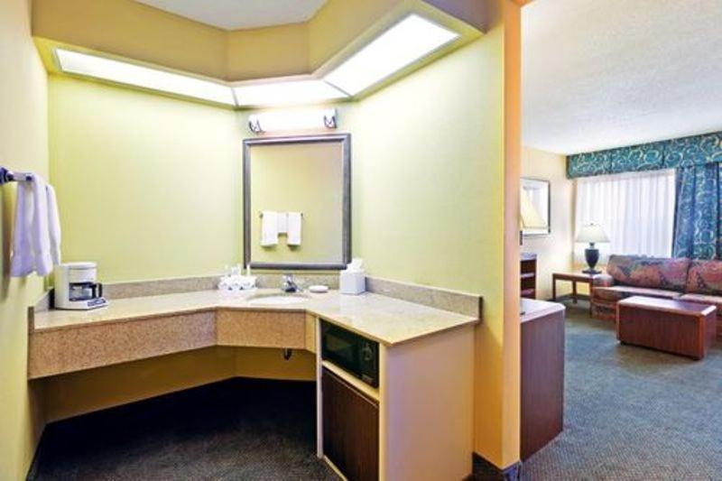 Holiday Inn Express Hotel Fort Campbell-Oak Grove By Ihg Kamer foto